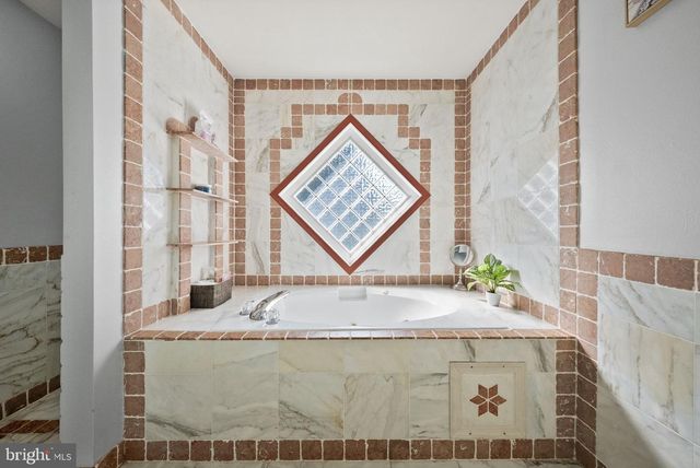 14481 WARRENTON RD, Fredericksburg, VA 22406
