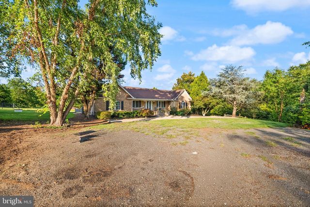 14481 WARRENTON RD, Fredericksburg, VA 22406