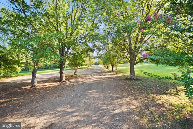 14481 WARRENTON RD, Fredericksburg, VA 22406