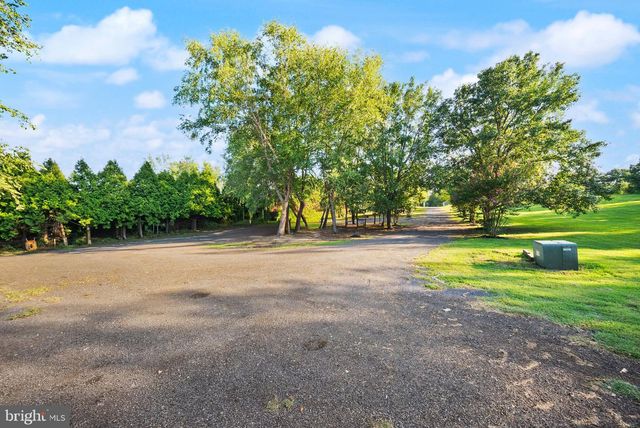 14481 WARRENTON RD, Fredericksburg, VA 22406