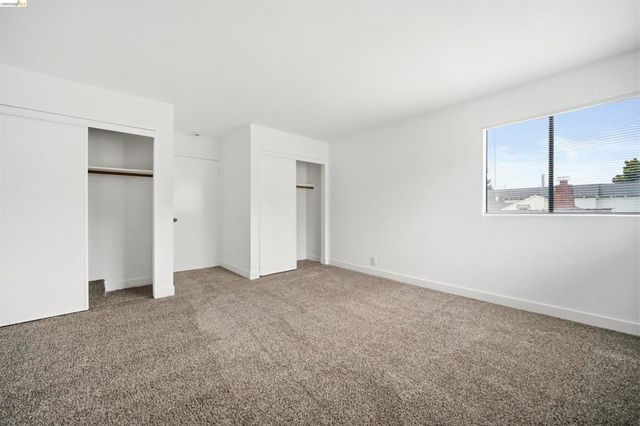 10933 Julius St D, Oakland, CA 94605