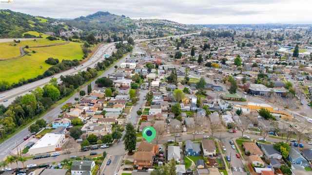 10933 Julius St D, Oakland, CA 94605