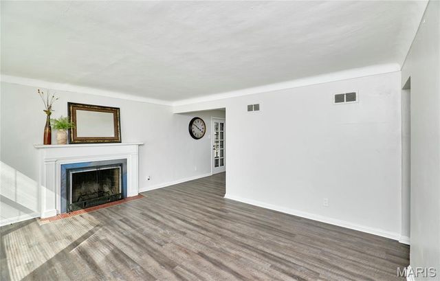 905 Hornsby Avenue, St Louis, MO 63147