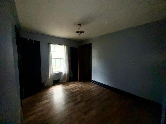 2233 N Jefferson Avenue, Springfield, MO 65803
