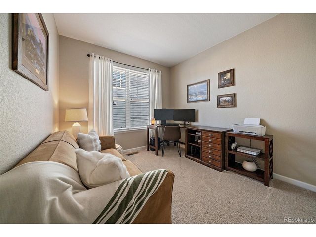 877 Stagecoach Dr, Lafayette, CO 80026