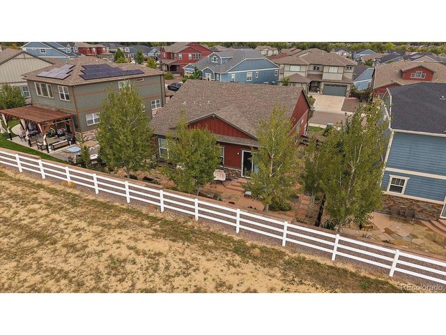 877 Stagecoach Dr, Lafayette, CO 80026
