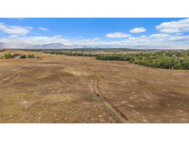 877 Stagecoach Dr, Lafayette, CO 80026