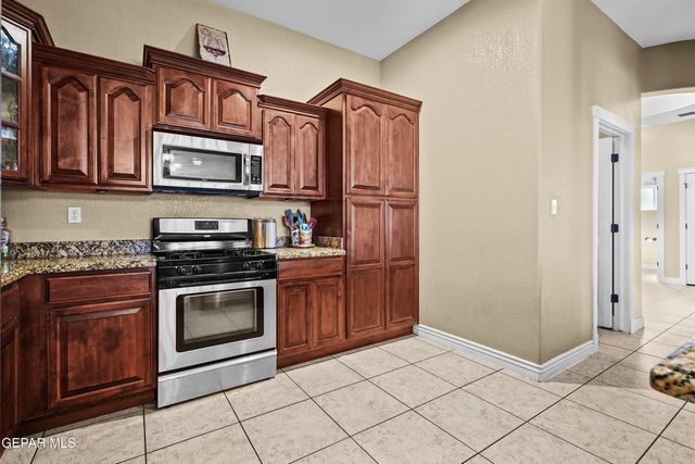 5305 JACK MARCUS Drive, El Paso, TX 79934