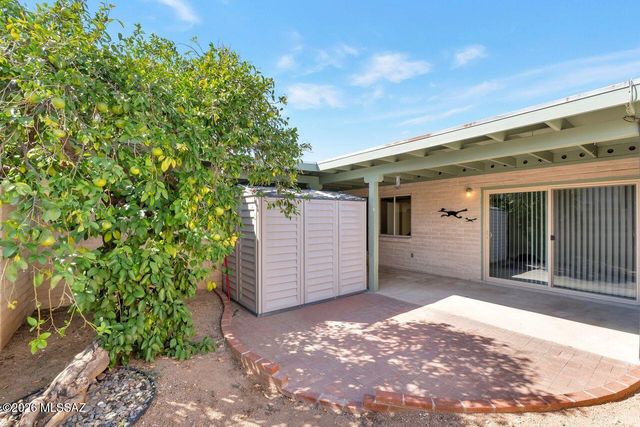 7070 E Calle Del Sol, Tucson, AZ 85710