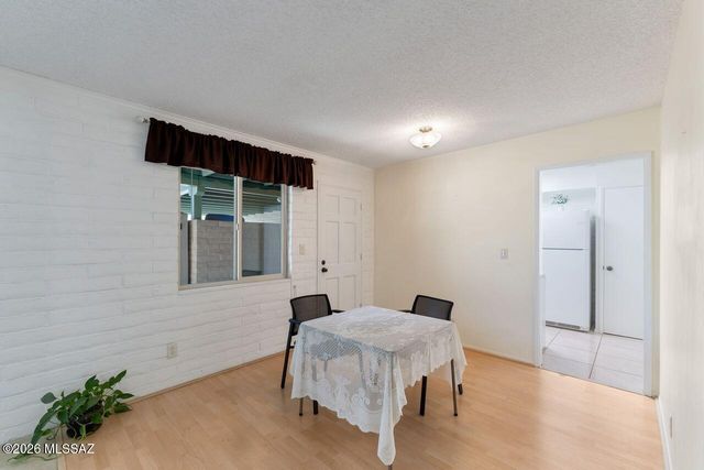 7070 E Calle Del Sol, Tucson, AZ 85710