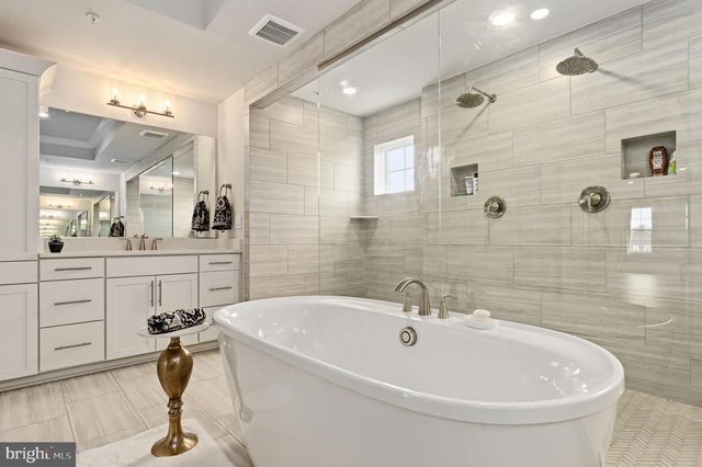 14622 SENECA FARM LN, Germantown, MD 20874