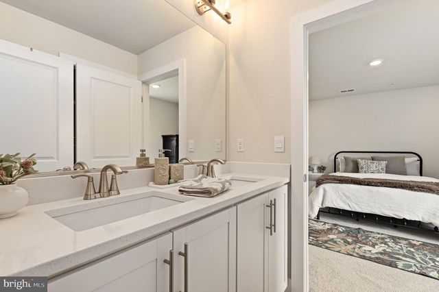 14622 SENECA FARM LN, Germantown, MD 20874