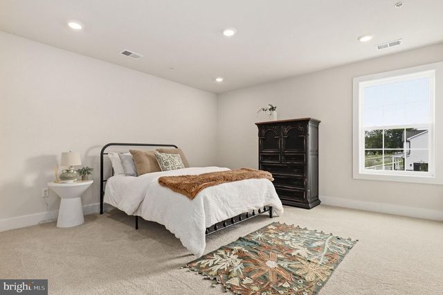 14622 SENECA FARM LN, Germantown, MD 20874