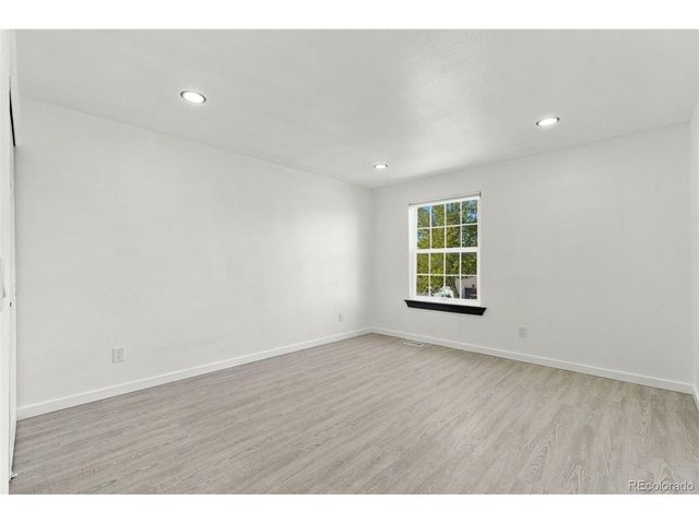 3224 W 11th Avenue Dr, Broomfield, CO 80020