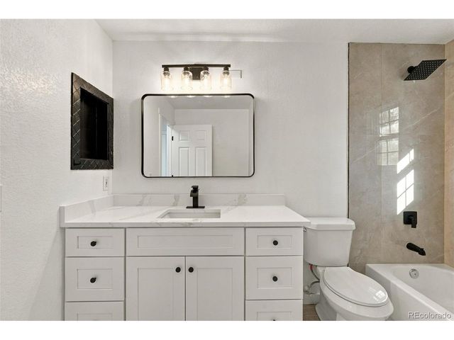3224 W 11th Avenue Dr, Broomfield, CO 80020