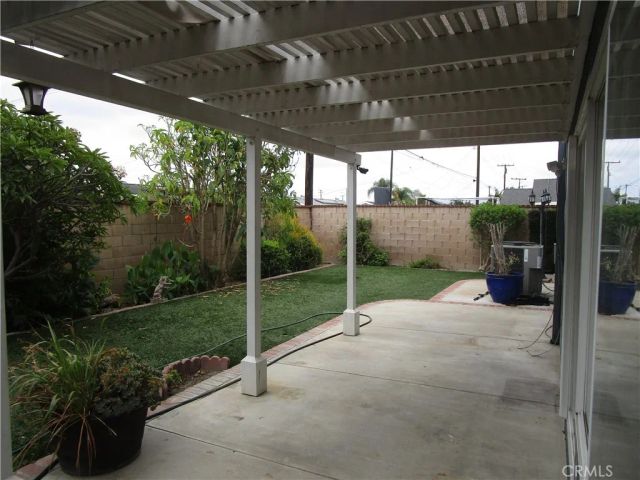 6598 Reefton, Cypress, CA 90630