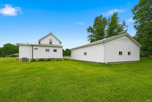 7391 SR 17 Road, Plymouth, IN 46563
