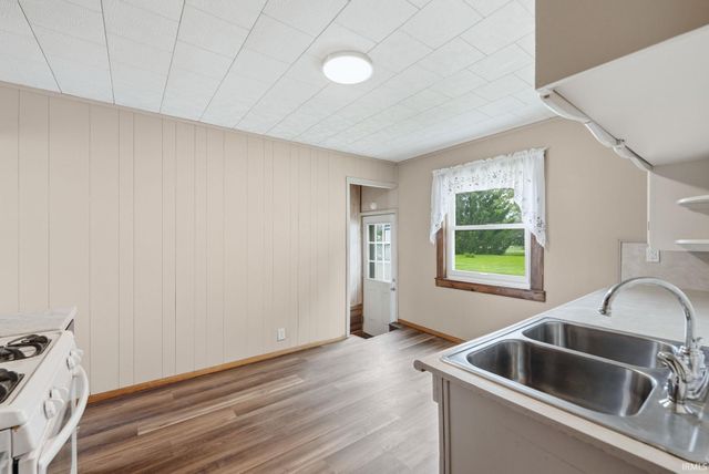 7391 SR 17 Road, Plymouth, IN 46563