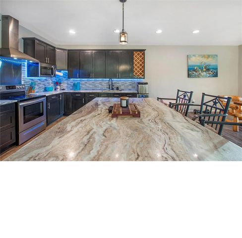 166 Indian Gap Road, Mabank, TX 75156