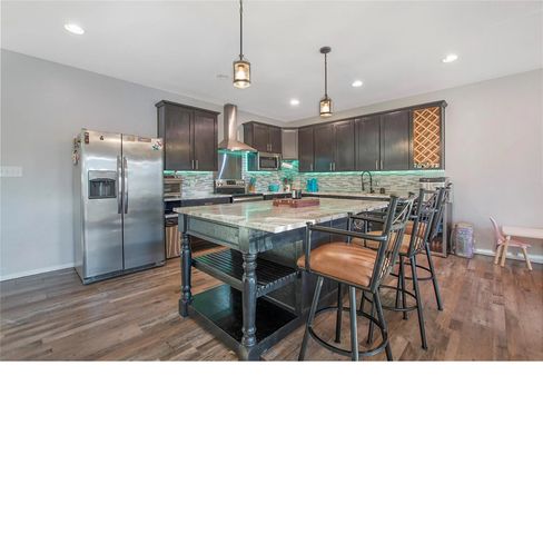 166 Indian Gap Road, Mabank, TX 75156