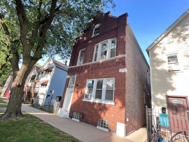 4815 S Elizabeth Street 1F, Chicago, IL 60609