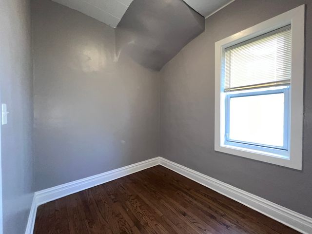4815 S Elizabeth Street 1F, Chicago, IL 60609
