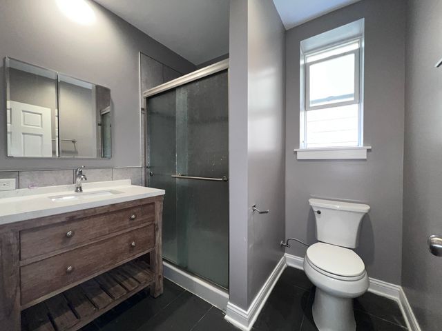 4815 S Elizabeth Street 1F, Chicago, IL 60609
