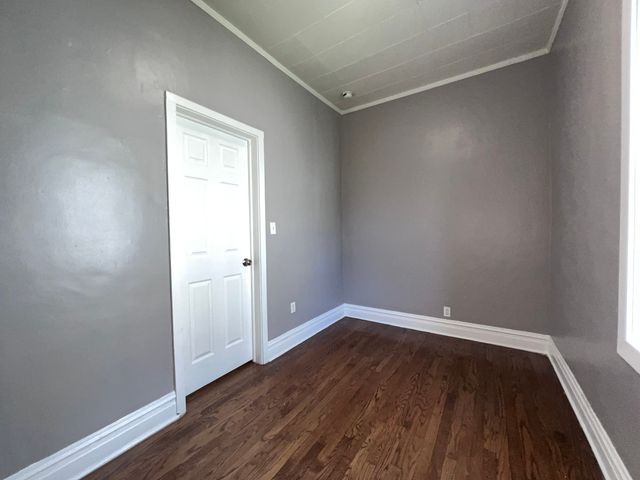 4815 S Elizabeth Street 1F, Chicago, IL 60609