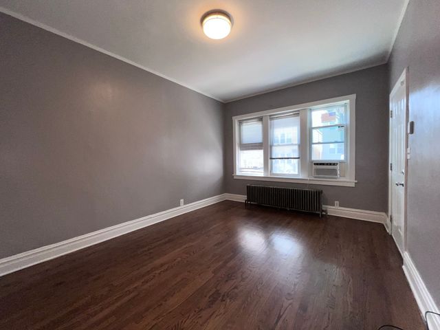 4815 S Elizabeth Street 1F, Chicago, IL 60609