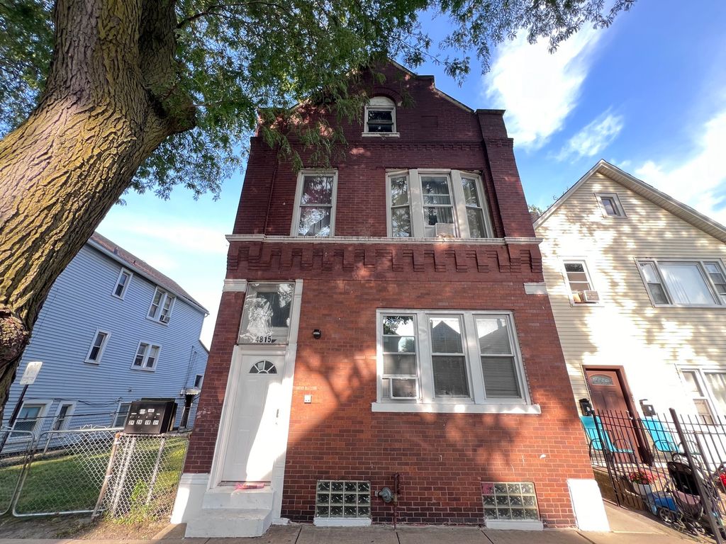 4815 S Elizabeth Street 1F, Chicago, IL 60609
