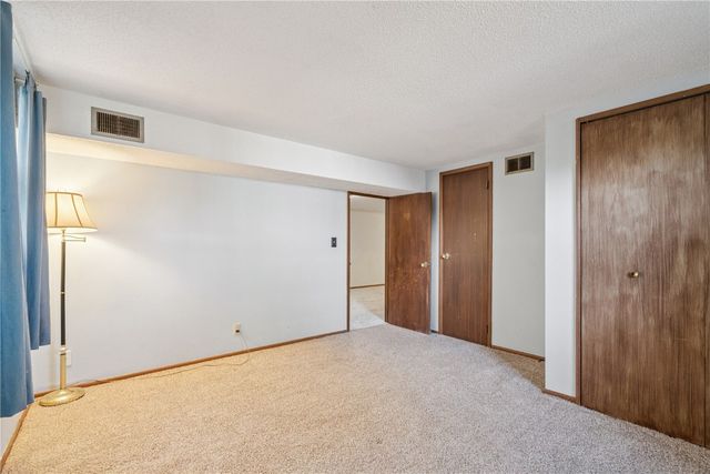 323 Norwick Road SW, Cedar Rapids, IA 52404