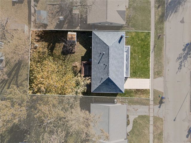 323 Norwick Road SW, Cedar Rapids, IA 52404