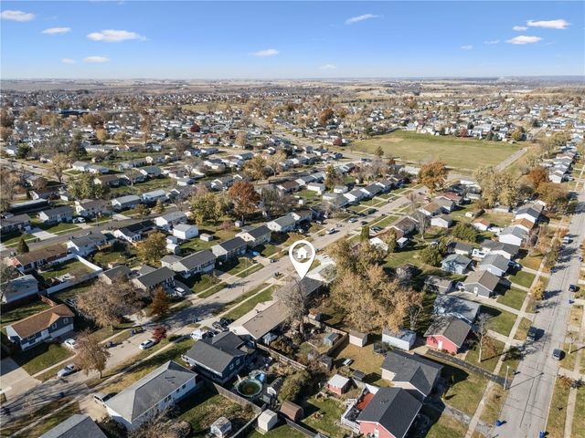 323 Norwick Road SW, Cedar Rapids, IA 52404