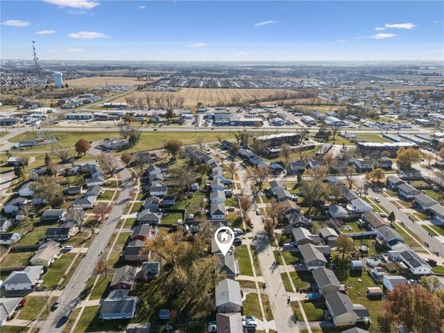323 Norwick Road SW, Cedar Rapids, IA 52404