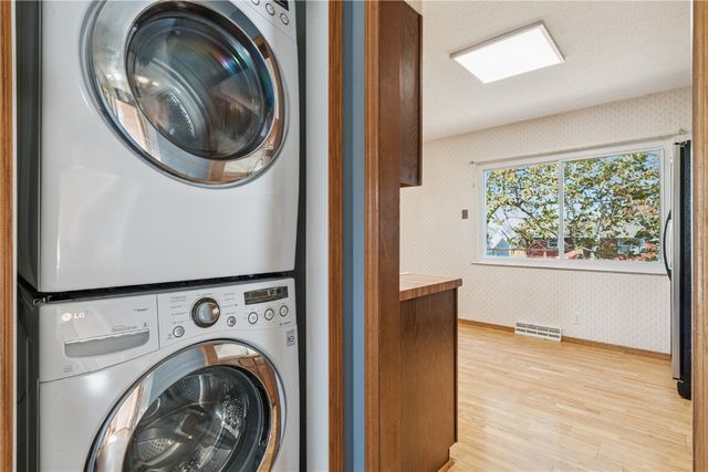 323 Norwick Road SW, Cedar Rapids, IA 52404