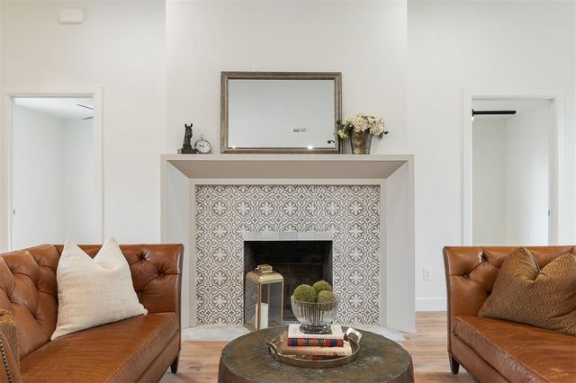 2224 NW 11th Street, Oklahoma City, OK 73107