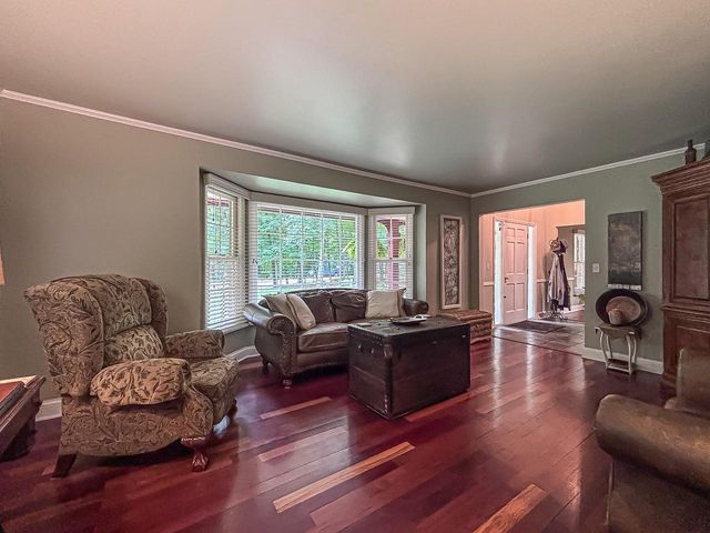 28812 Grove LANE, Waterford, WI 53185