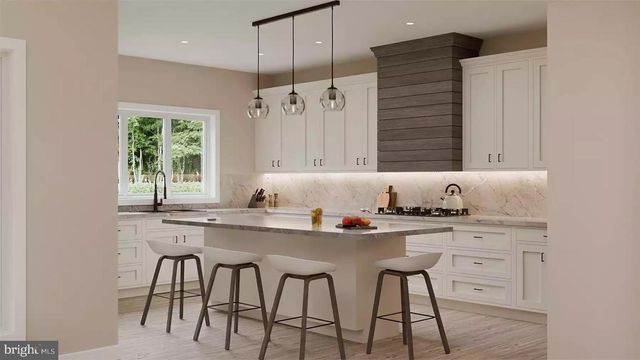 2828 HEIDLERSBURG RD, Biglerville, PA 17307