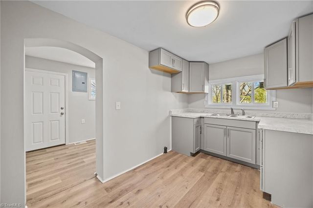 124 Rocky Lane, Mount Airy, NC 27030