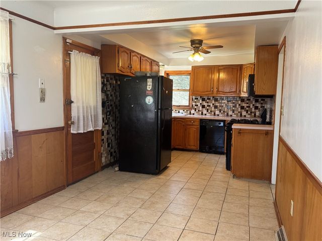 25911 Tryon Road, Oakwood Village, OH 44146