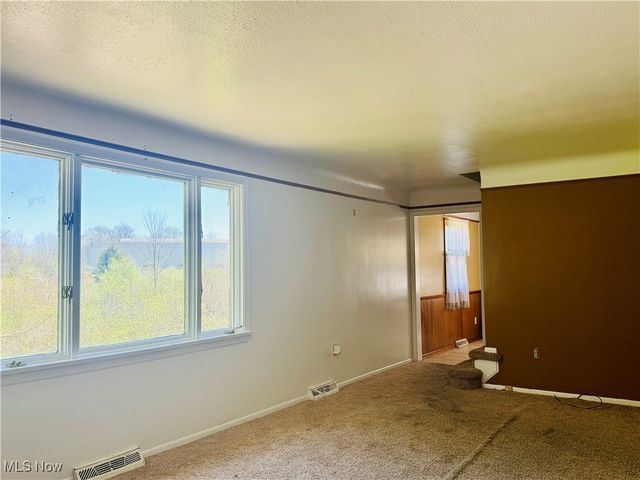 25911 Tryon Road, Oakwood Village, OH 44146