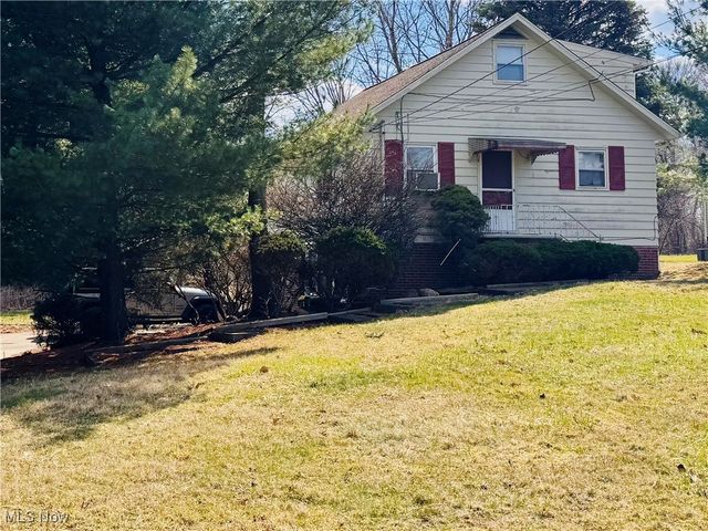 25911 Tryon Road, Oakwood Village, OH 44146