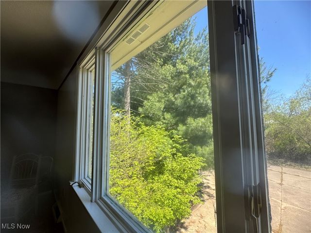 25911 Tryon Road, Oakwood Village, OH 44146