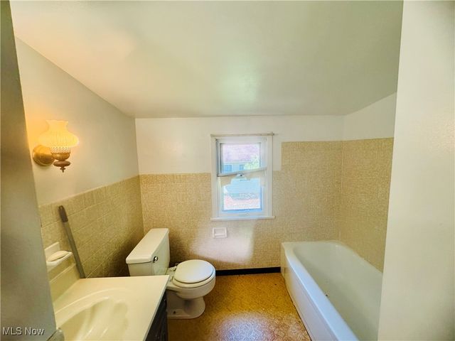 25911 Tryon Road, Oakwood Village, OH 44146