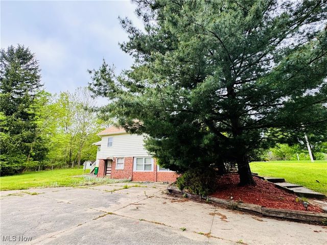 25911 Tryon Road, Oakwood Village, OH 44146