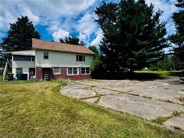 25911 Tryon Road, Oakwood Village, OH 44146