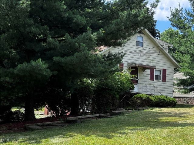 25911 Tryon Road, Oakwood Village, OH 44146