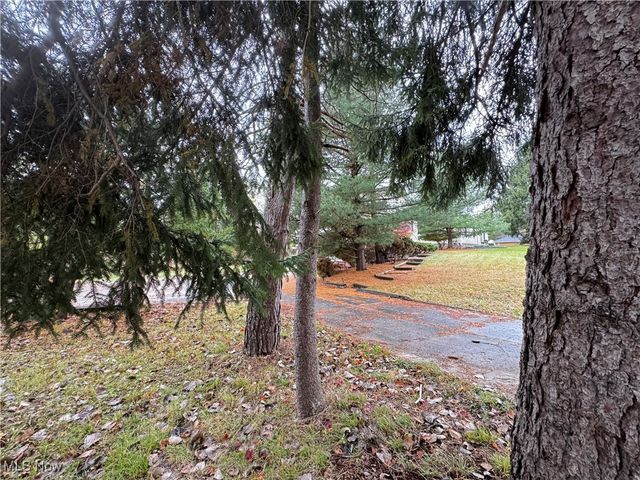 25911 Tryon Road, Oakwood Village, OH 44146