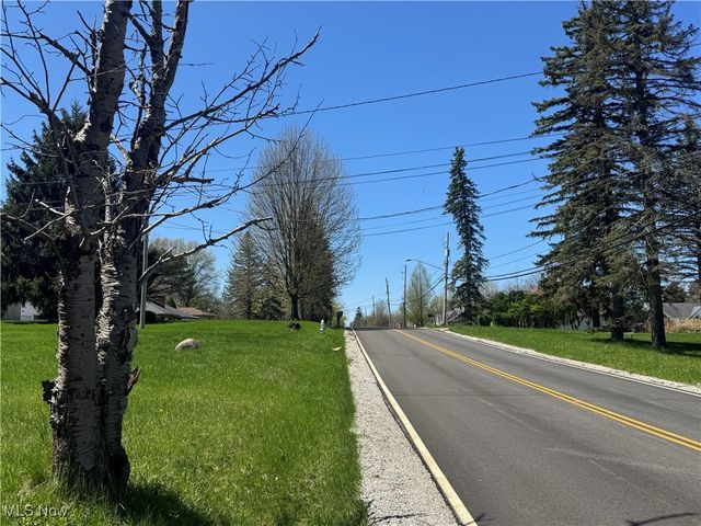 25911 Tryon Road, Oakwood Village, OH 44146