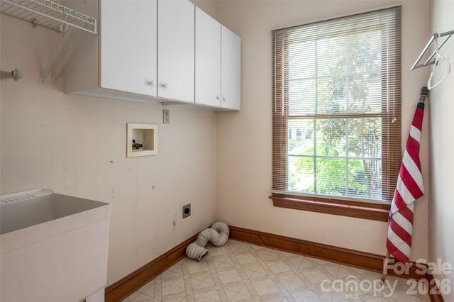 23 Boddington Court, Asheville, NC 28803
